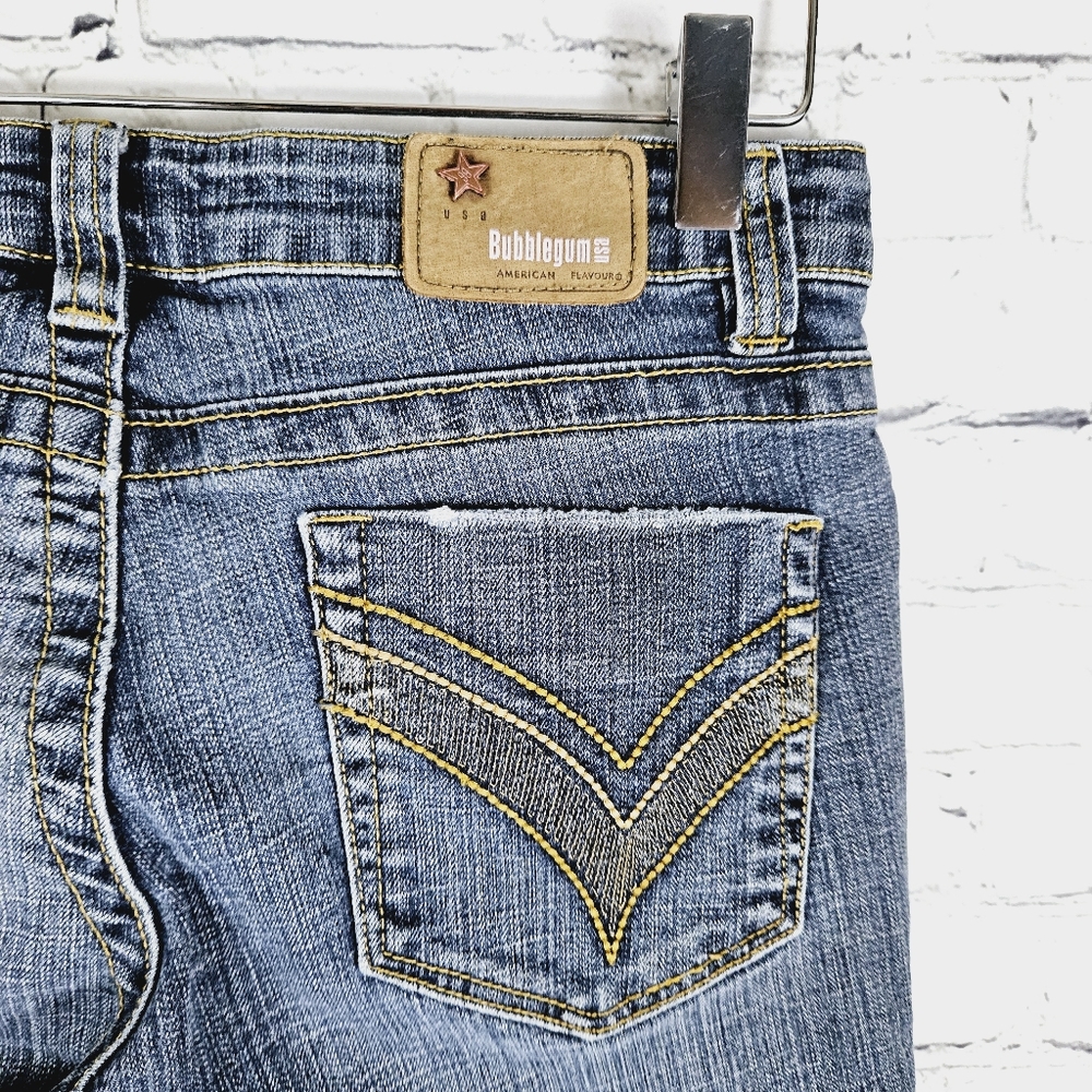 BUBBLEGUM | straight leg cropped stretch jeans